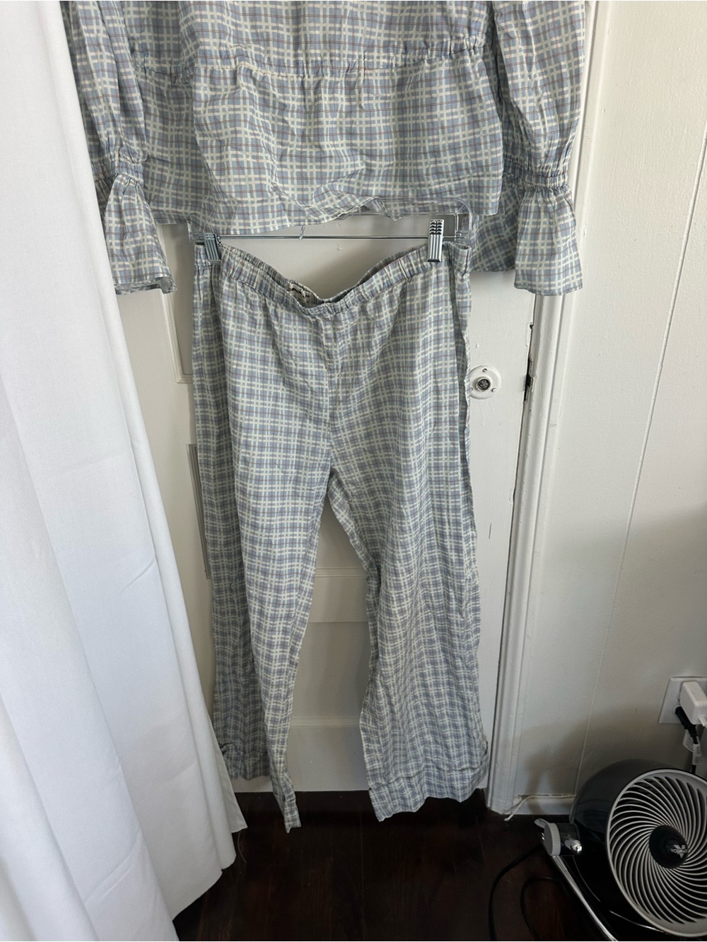 Two-Piece Plaid Lounge Set in Light Gray and White - Picture 4 of 6
